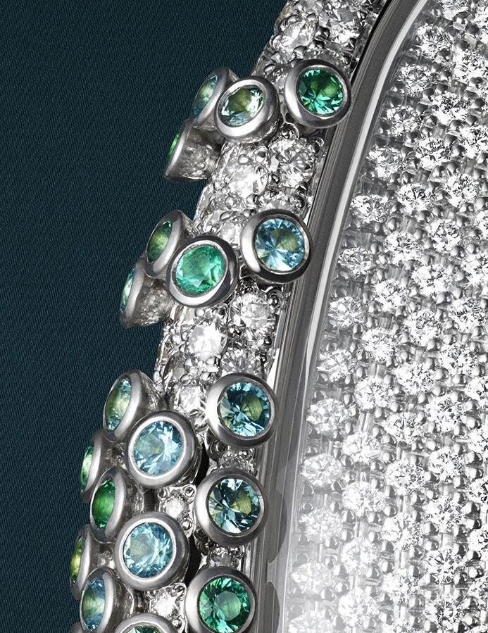 Cartier-Baignoire- diamonds Watch 